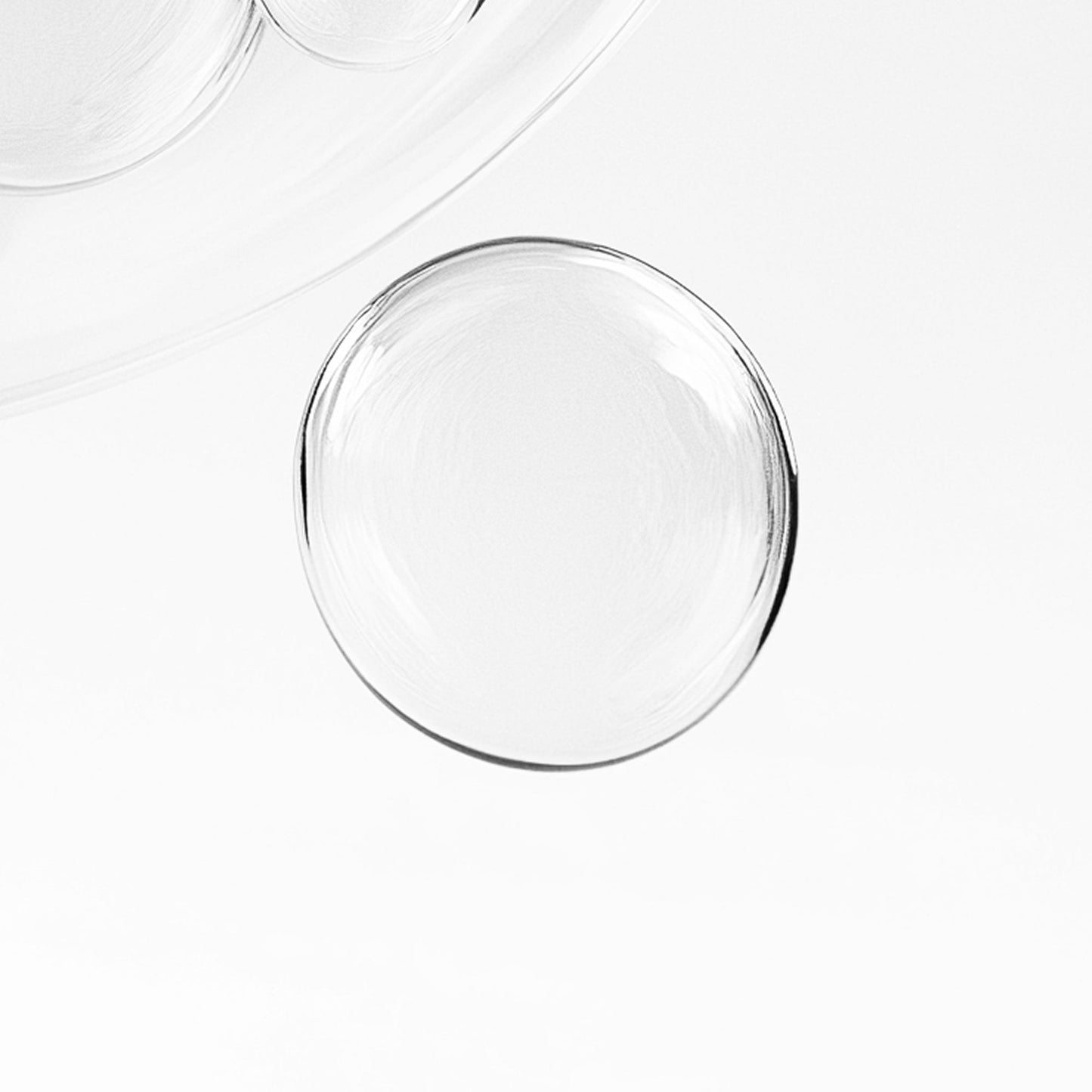 glycerin-gentle-purifying-cleanser-m0 Goop_159487e4-5387-493f-b4e7-9cb3365176c9.jpg