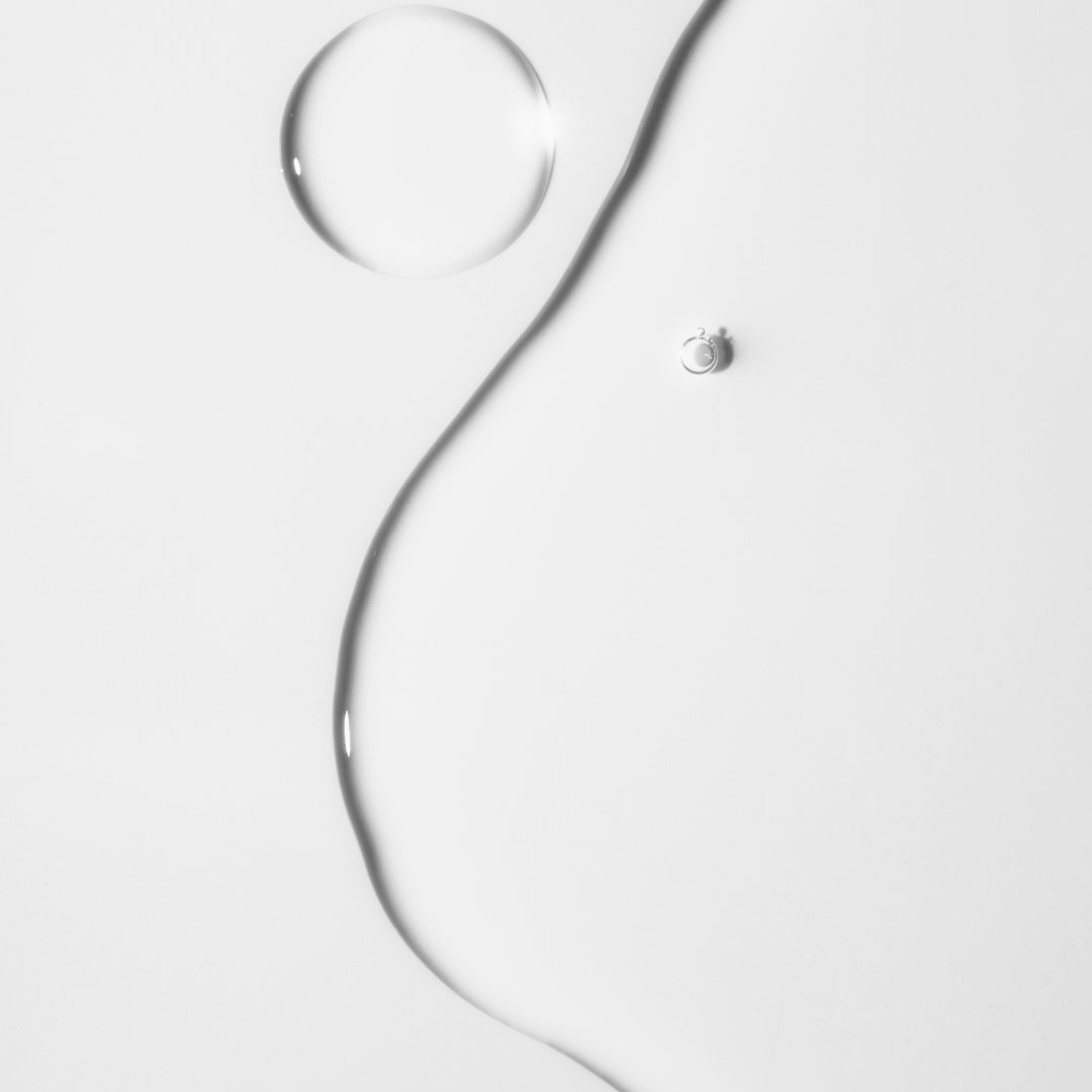 hyaluronic-acid-serum-30ml-c6 Swatch.jpg